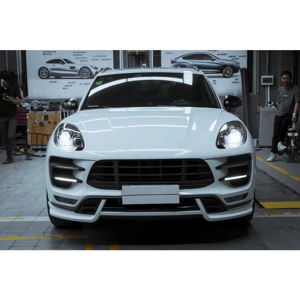 Hot Selling for Macan 95B.1 TKT/Turbo Sport Body Kit New Condition Including Front Lip Rear Diffuser Side Skirts Bolt-On